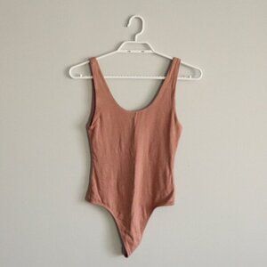 Babaton Pink Women's Sz S Ribbed Scoop Neck Sleeveless Stretch Thong Bodysuit